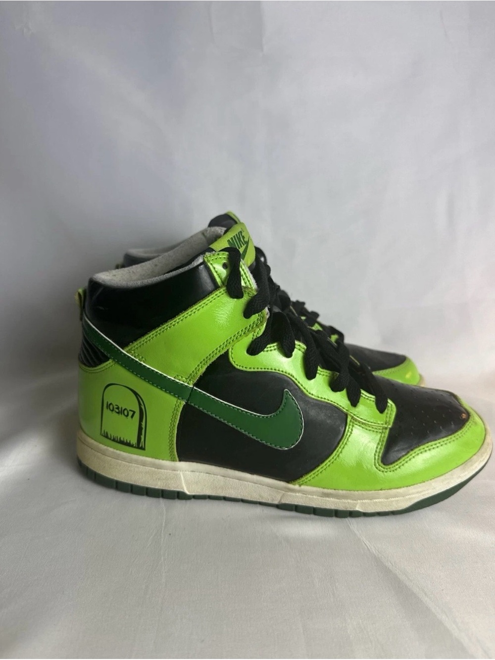 Vintage Nike Dunk High Halloween Pine Green Patent Leather 2007 Sneakers Size 7Y